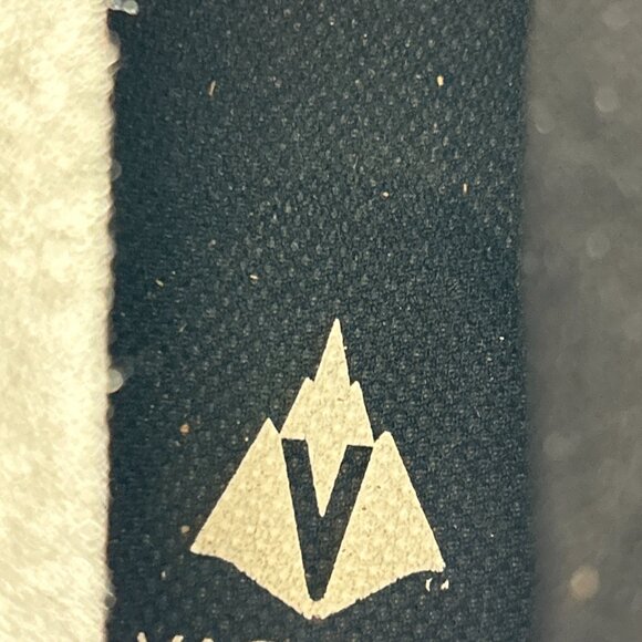 Vasque Boys Youth Size 6 M Hiking Boots Breeze Waterproof Walking Trail Gray Hi - Picture 13 of 14